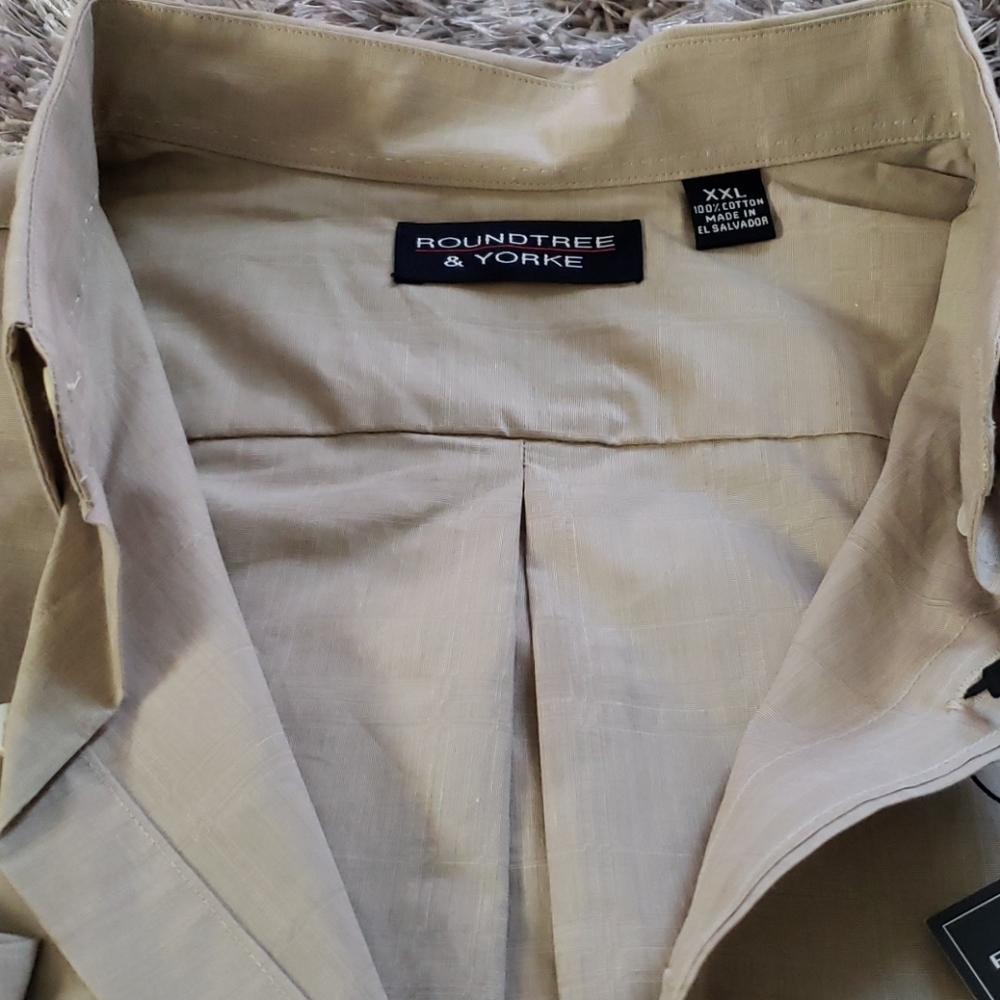 Button down top - Picture 4 of 4